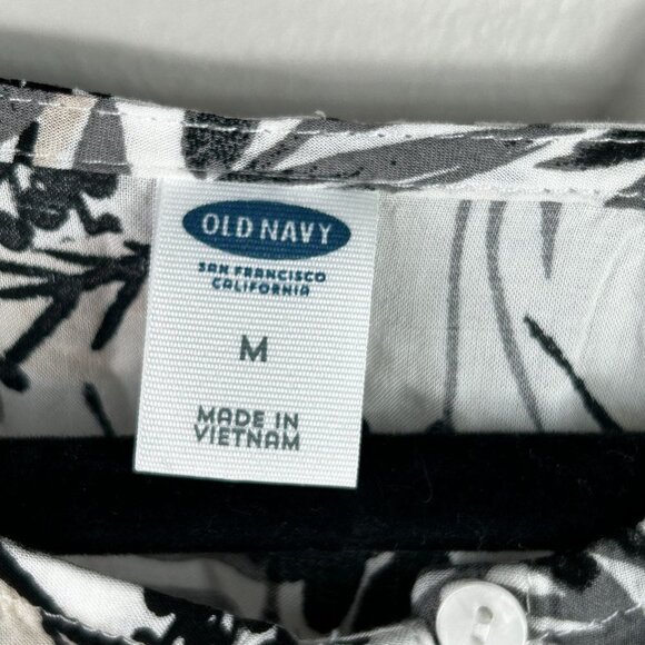 Womens black and white floral tank‎ top loose fit size medium - Picture 4 of 6